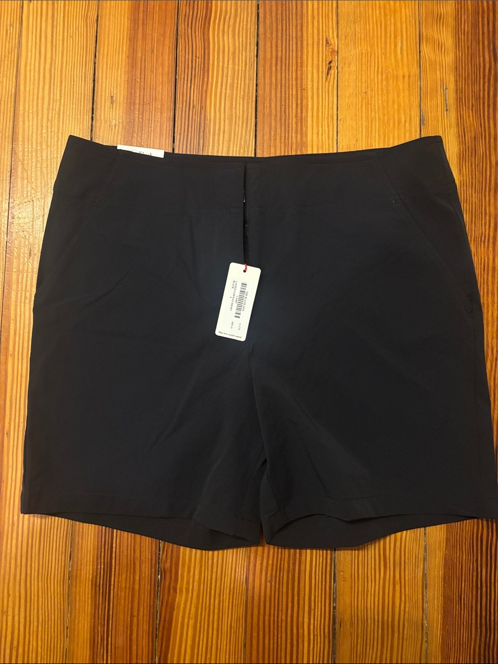 The Black Dog Women's Black Bermuda Shorts